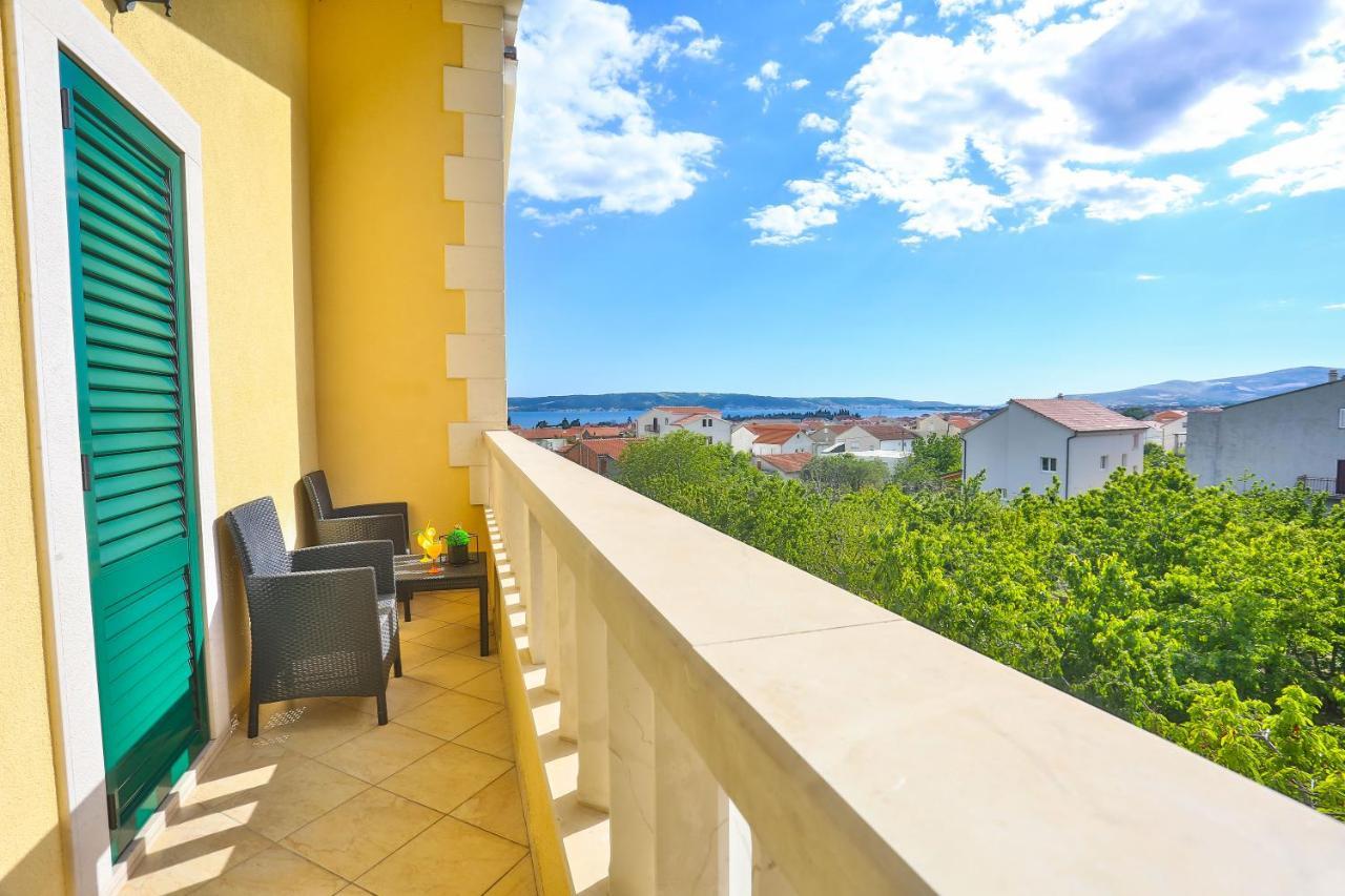 Apartments Maris Каштела Экстерьер фото